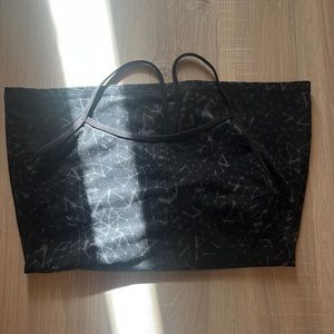 Lululemon black tank size 12